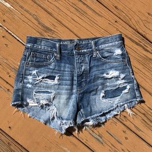 American Eagle Festival Distressed Shorts